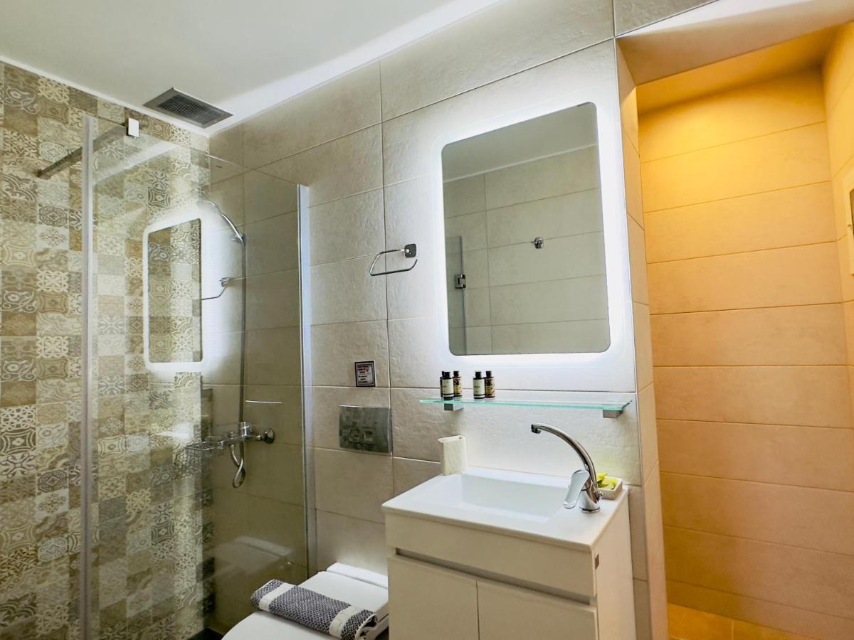 Yulia Luxury Apartments Ouranoupoli Extérieur photo