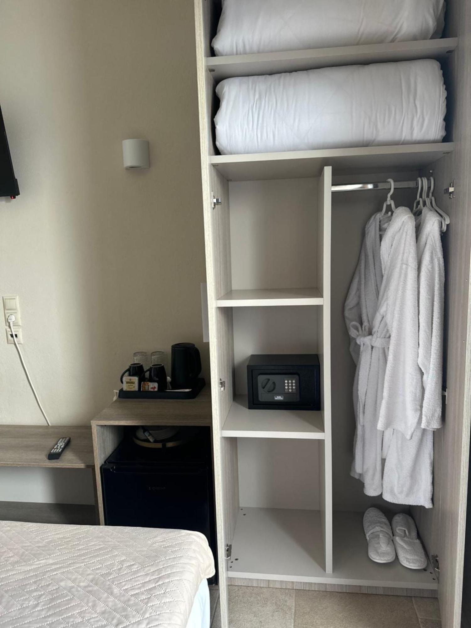 Yulia Luxury Apartments Ouranoupoli Extérieur photo