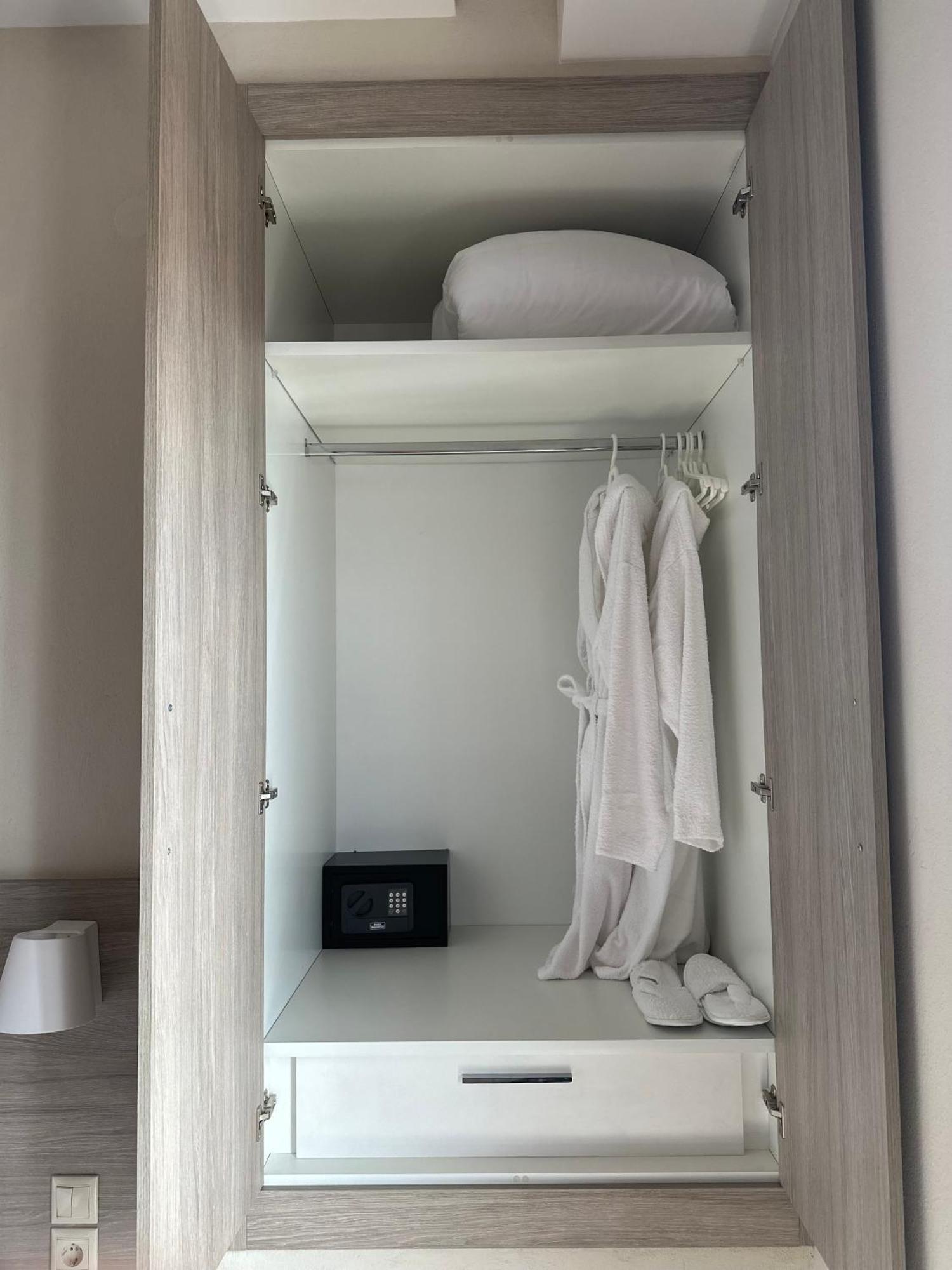 Yulia Luxury Apartments Ouranoupoli Extérieur photo